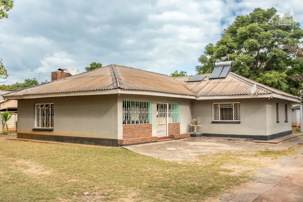 House for sale in Queensdale, Zimbabwe - 3ZB1740922 House for sale in Queensdale, Zimbabwe - 3ZB1740922
