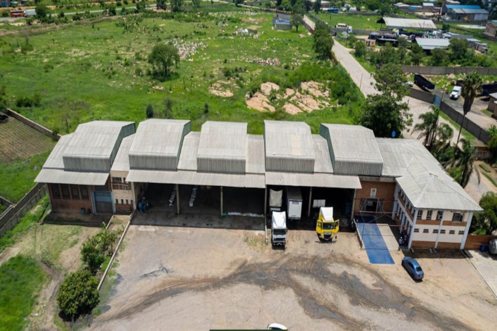 Commercial industrial property for sale in Kelvin, Zimbabwe - 3ZB1740951 Commercial industrial property for sale in Kelvin, Zimbabwe - 3ZB1740951