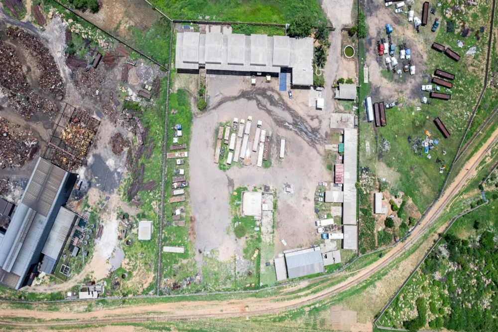 Commercial industrial property for sale in Kelvin, Zimbabwe - 3ZB1740951 Commercial industrial property for sale in Kelvin, Zimbabwe - 3ZB1740951
