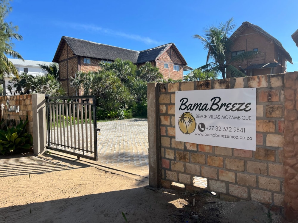 House for sale in Praia da Barra, Mozambique - 3MQ1740960