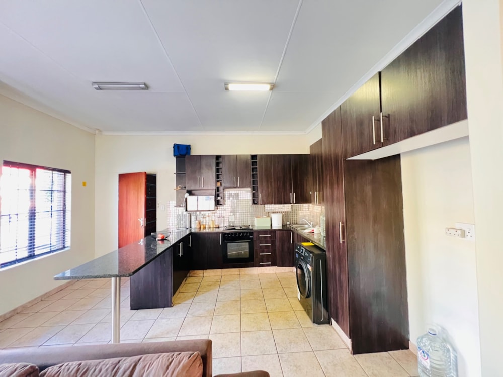 Security estate home for sale in Die Heuwel - 1WD1740999 Security estate home for sale in Die Heuwel - 1WD1740999