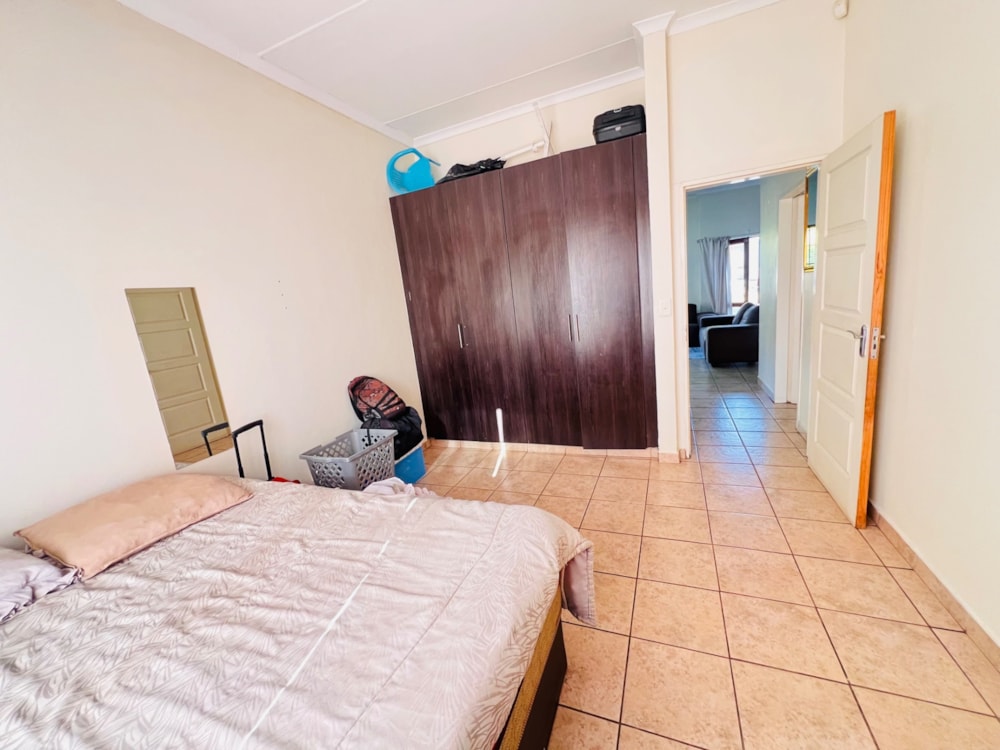 Security estate home for sale in Die Heuwel - 1WD1740999 Security estate home for sale in Die Heuwel - 1WD1740999
