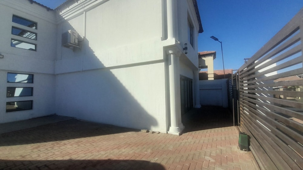 House for sale in Vanderbijlpark SE 3 - 1VT1741028