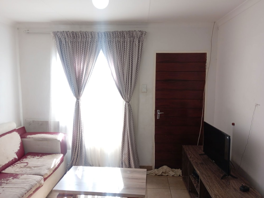 House for sale in Savanna City - 1VT1741016