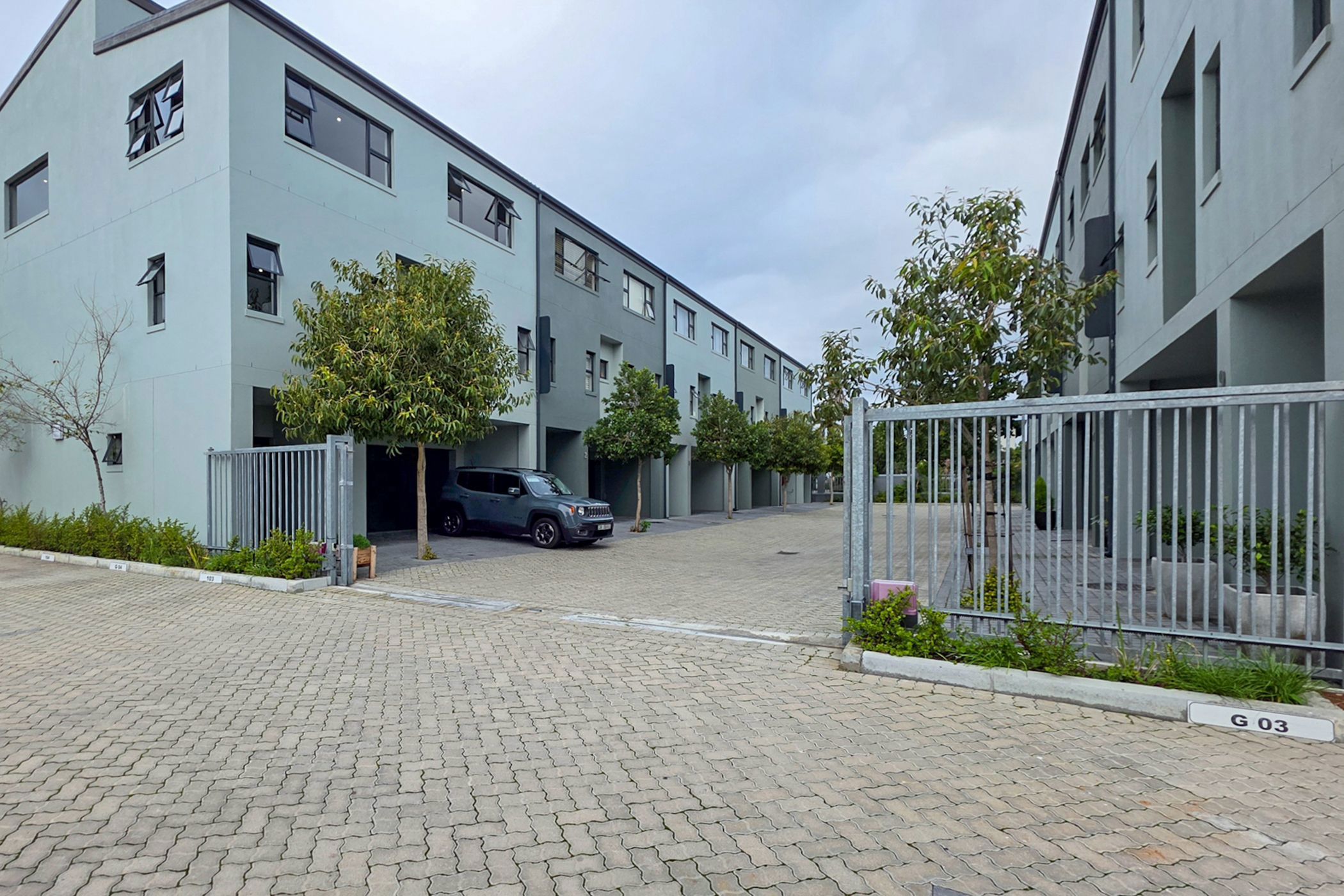 Townhouse for sale in Royal Ascot - 1TV1741112