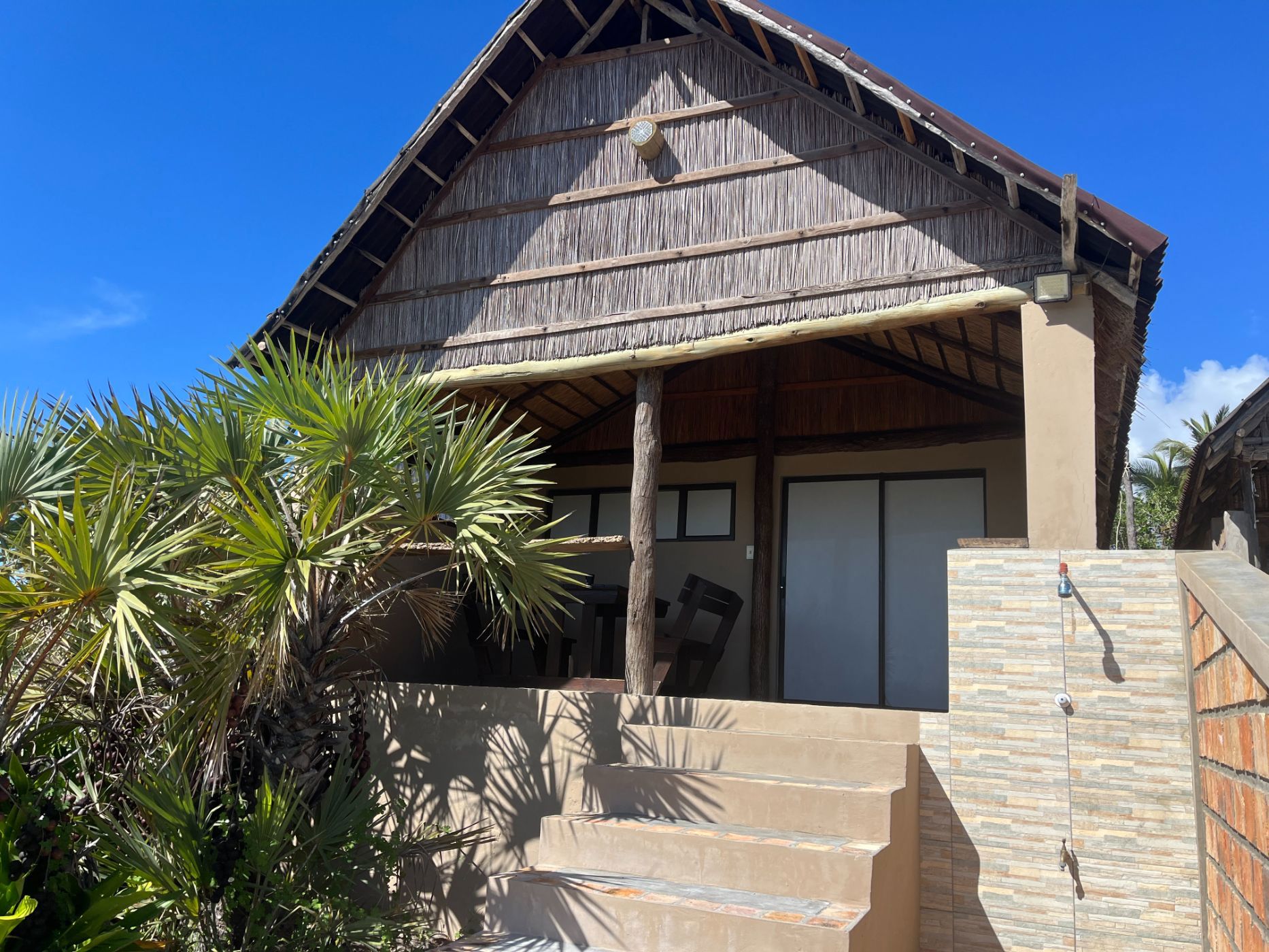 House for sale in Praia da Barra, Mozambique - 3MQ1741077