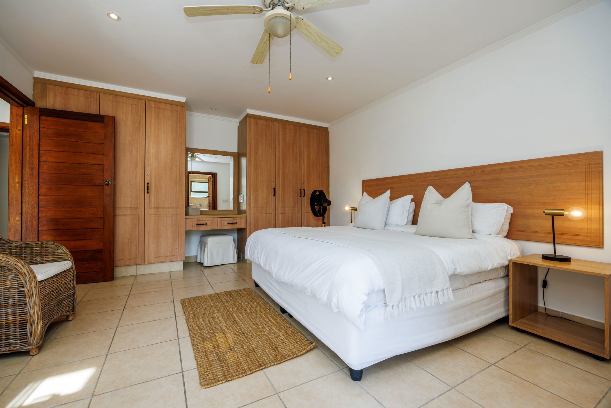 Apartment to rent in Plettenberg Bay - 1KG1741153