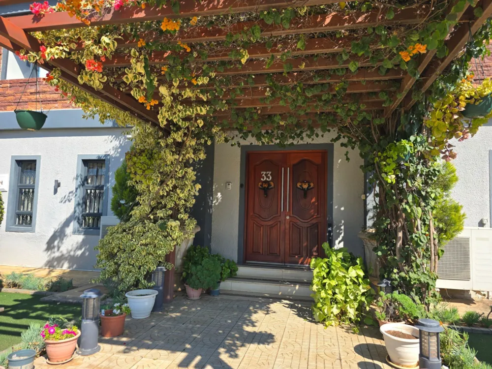 Security estate home for sale in Gaborone North, Botswana - 3BO1741264 Security estate home for sale in Gaborone North, Botswana - 3BO1741264