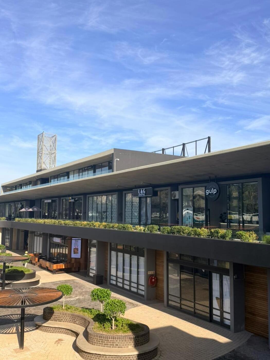 Commercial Building to rent in Zimbali Estate - 1BD1741308