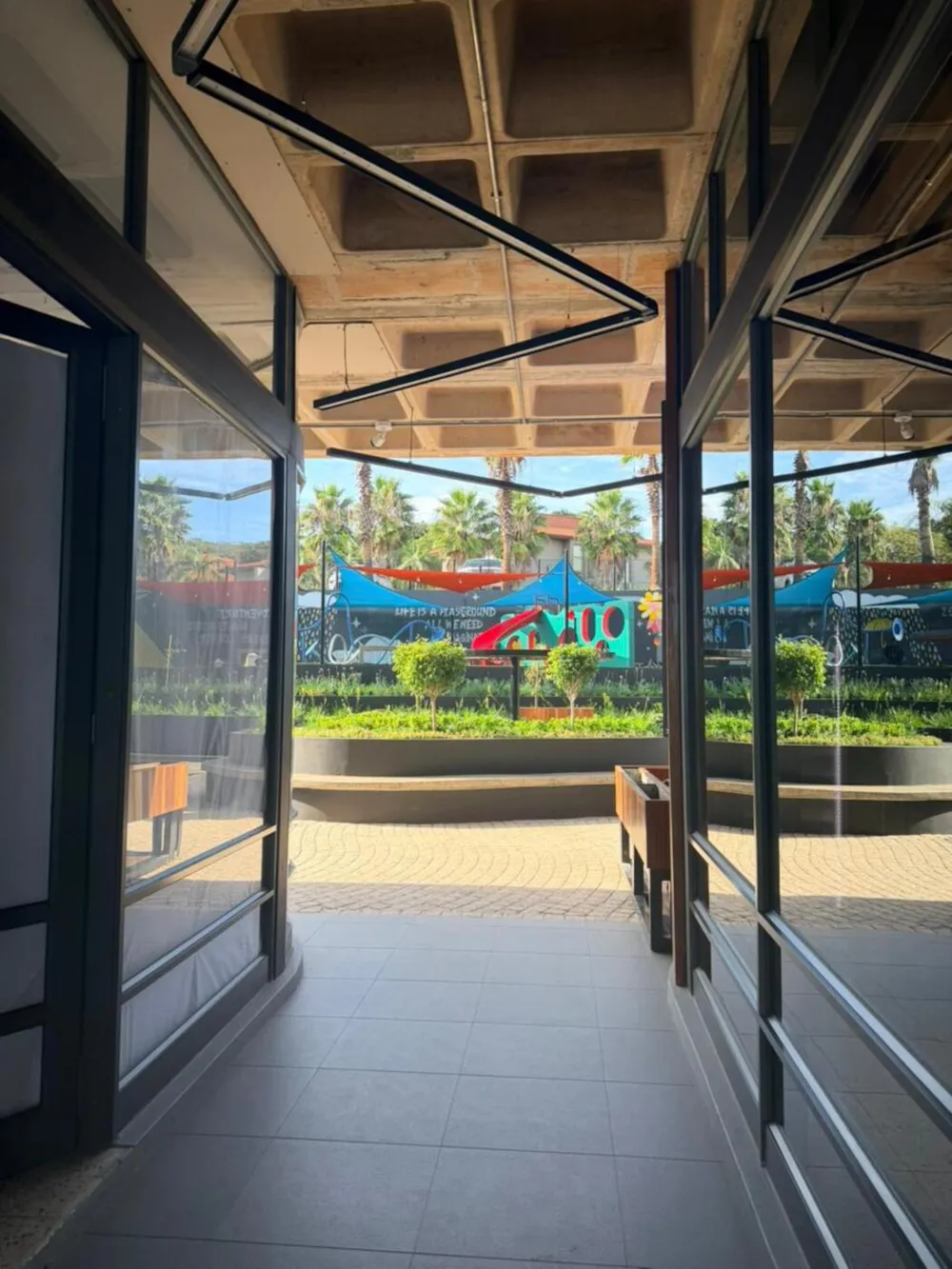 Commercial Building to rent in Zimbali Estate - 1BD1741309 Commercial Building to rent in Zimbali Estate - 1BD1741309