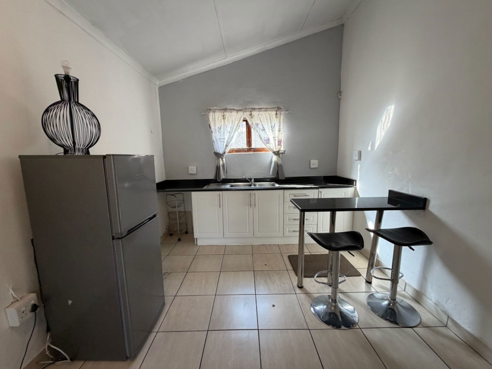 Garden apartment to rent in Montrose - 1PM1741222