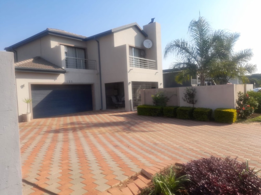 House for sale in Derdepoort - PTM1741317 House for sale in Derdepoort - PTM1741317