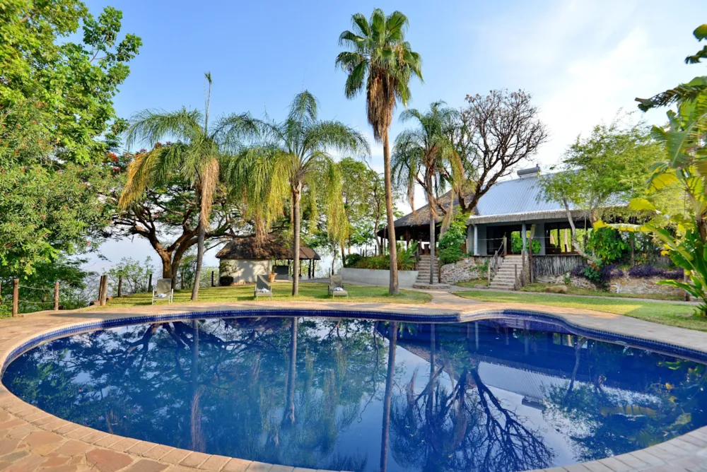 Hotel for sale in Kariba, Zimbabwe - 3ZB1741249 Hotel for sale in Kariba, Zimbabwe - 3ZB1741249