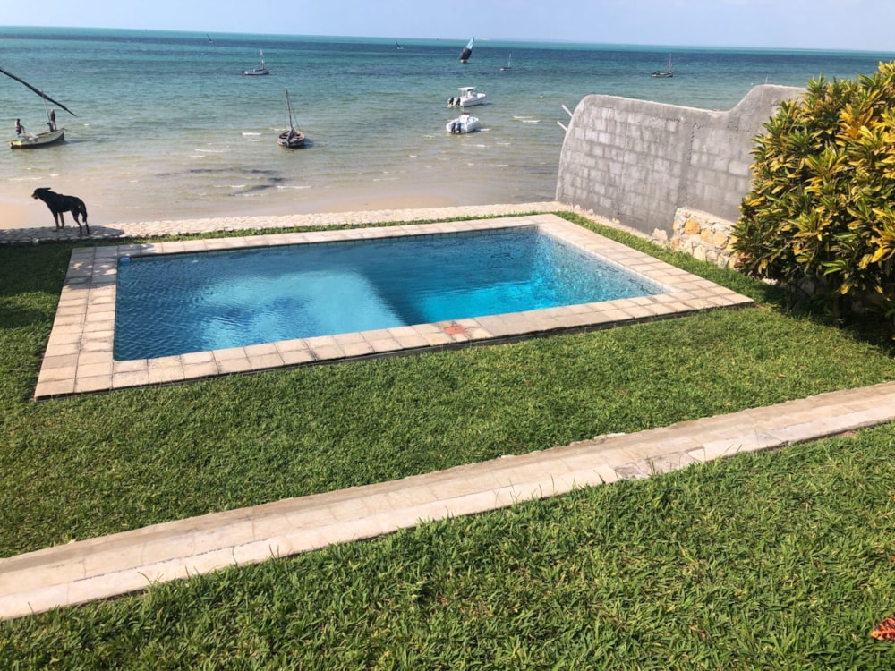 Commercial business for sale in Vilanculos, Mozambique - 3MQ1744098