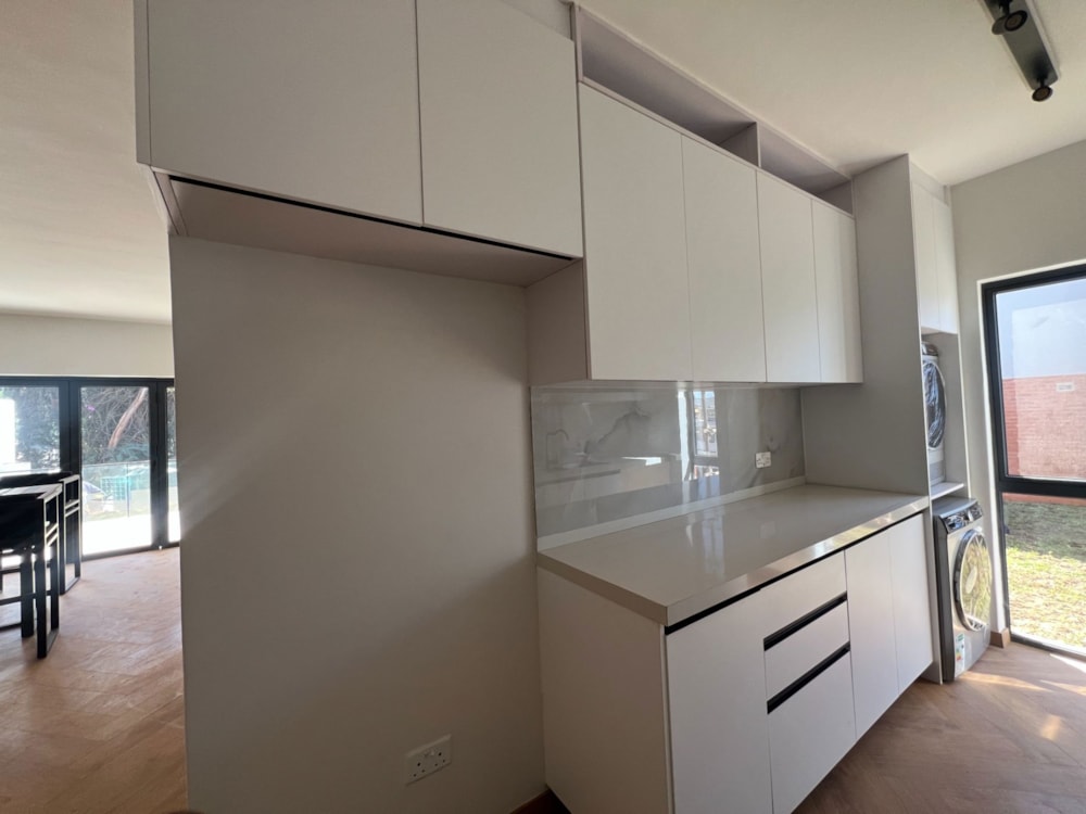 Apartment to rent in Glen Lorne, Zimbabwe - 3ZB1741401