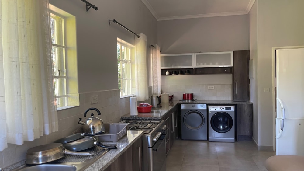 House to rent in Borrowdale, Zimbabwe - 3ZB1741441 House to rent in Borrowdale, Zimbabwe - 3ZB1741441