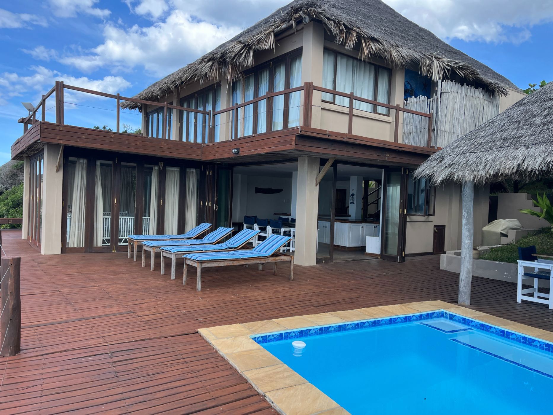 House for sale in Praia da Rocha, Mozambique - 3MQ1741451