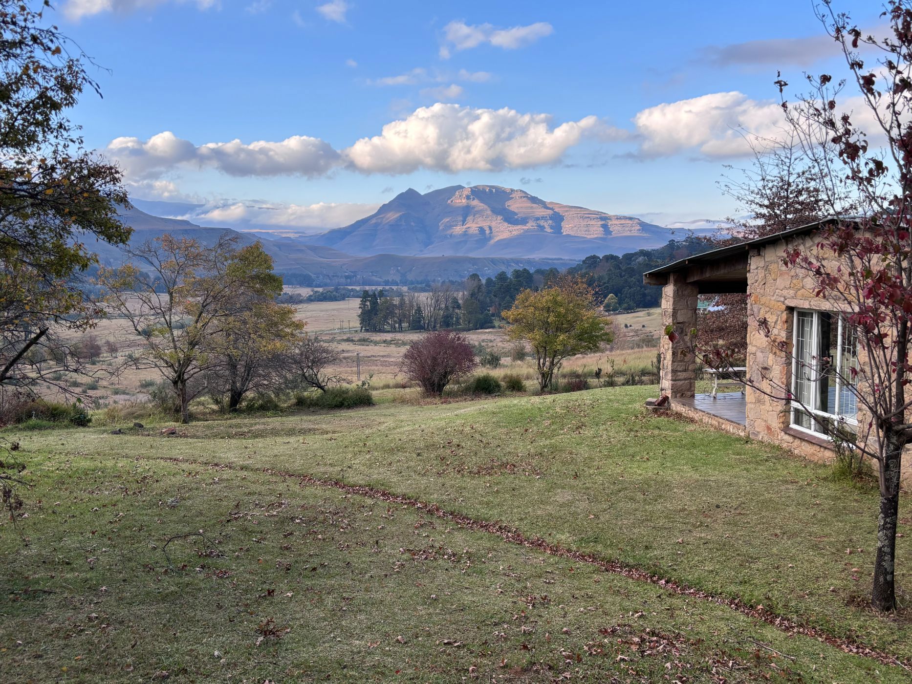 Smallholding sold in Underberg - 1UB1739575