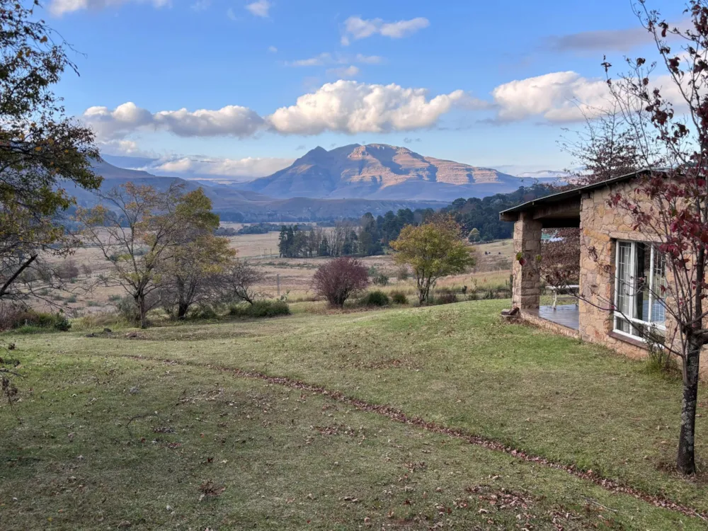Smallholding sold in Underberg - 1UB1739575