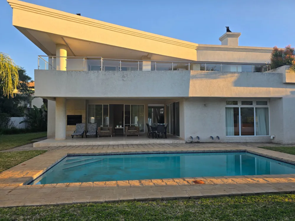 Golf estate house to rent in Phakalane Golf Estate, Botswana - 3BO1739950 Golf estate house to rent in Phakalane Golf Estate, Botswana - 3BO1739950