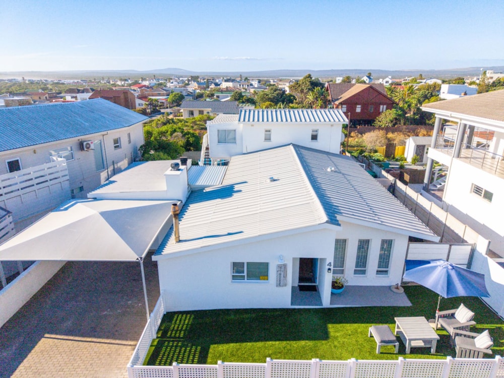Double-storey house for sale in Yzerfontein - LA1739836