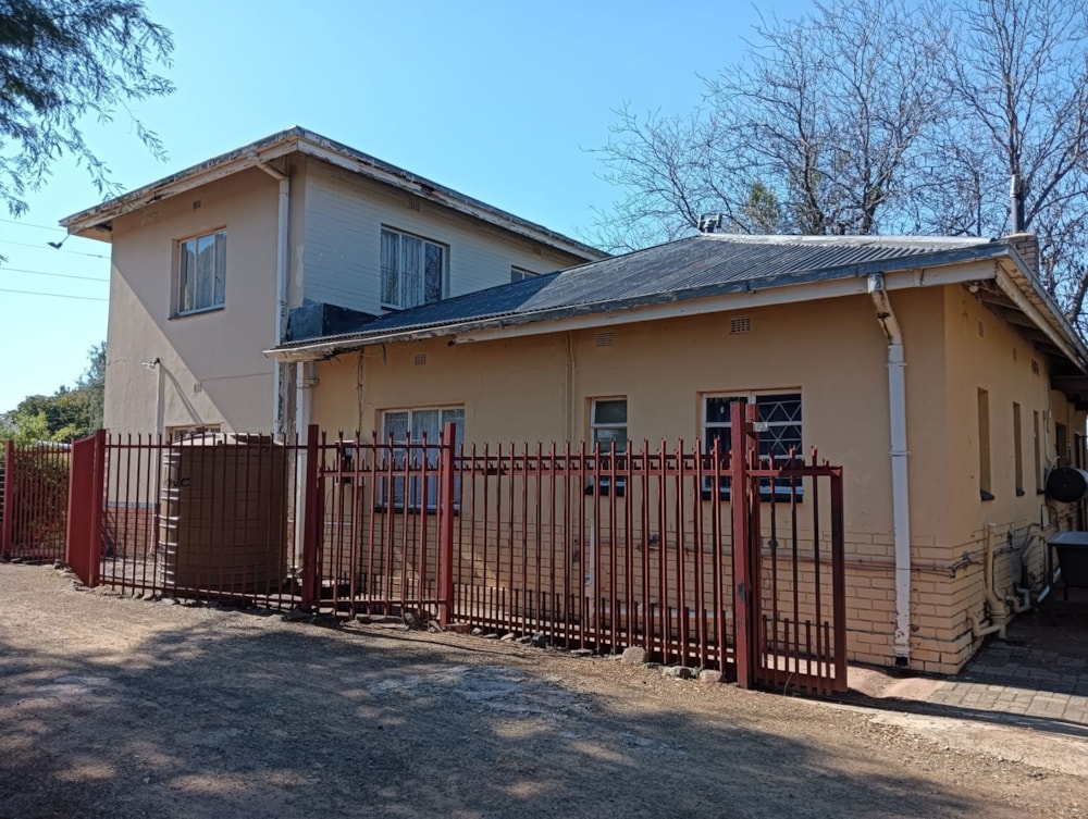 Double-storey house for sale in Brandfort - 1BX1740762