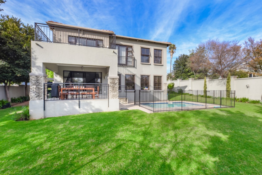 Double-storey cluster for sale in Morningside, Sandton - HP1741050 Double-storey cluster for sale in Morningside, Sandton - HP1741050