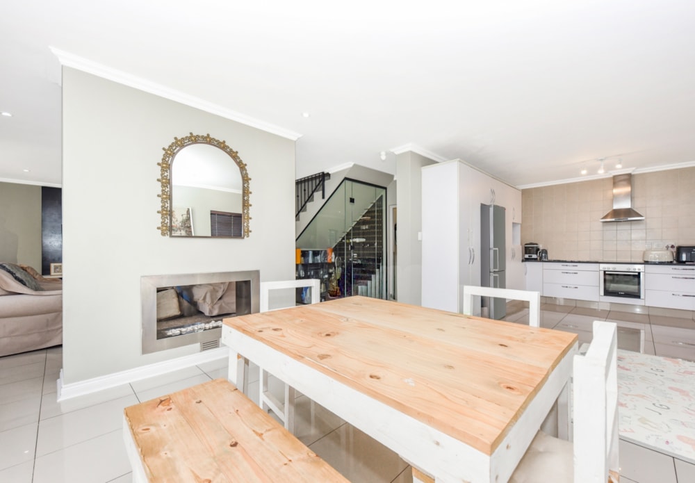 Double-storey cluster for sale in Morningside, Sandton - HP1741050 Double-storey cluster for sale in Morningside, Sandton - HP1741050