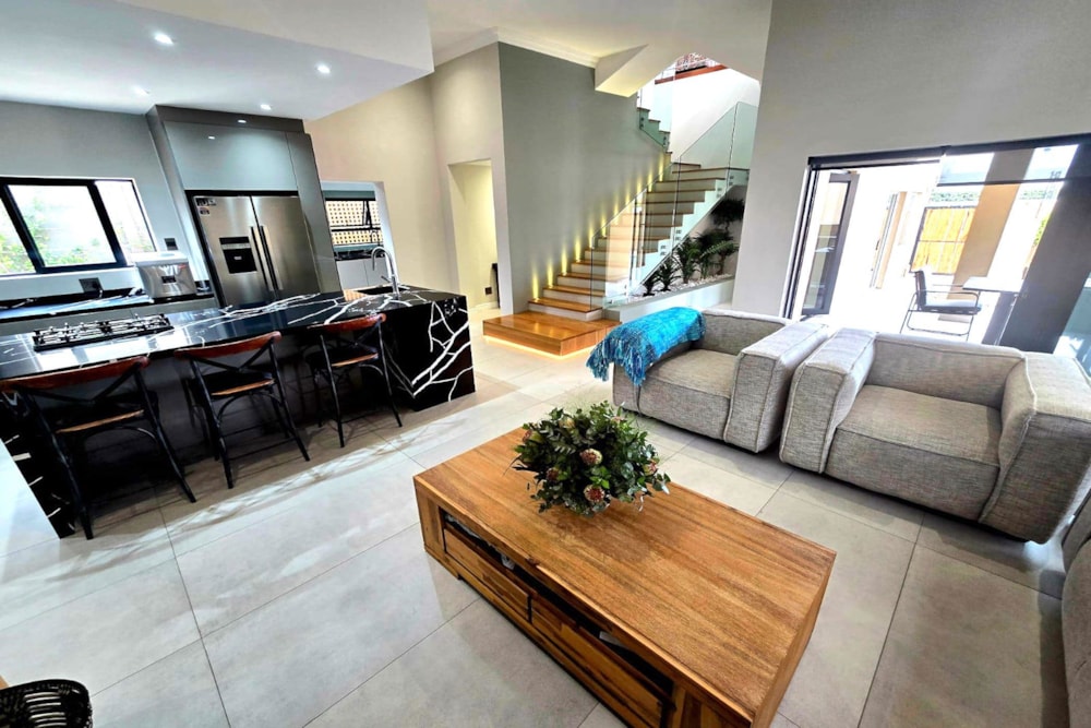 House to rent in Melkbosstrand - 1TV1738854