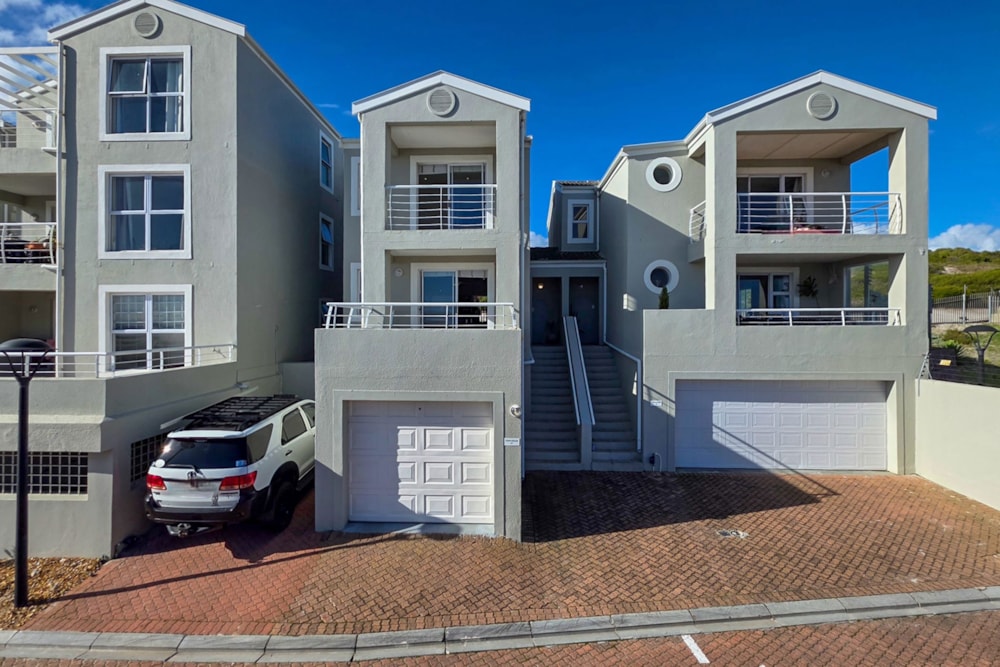 Townhouse for sale in Big Bay - 1TV1738490