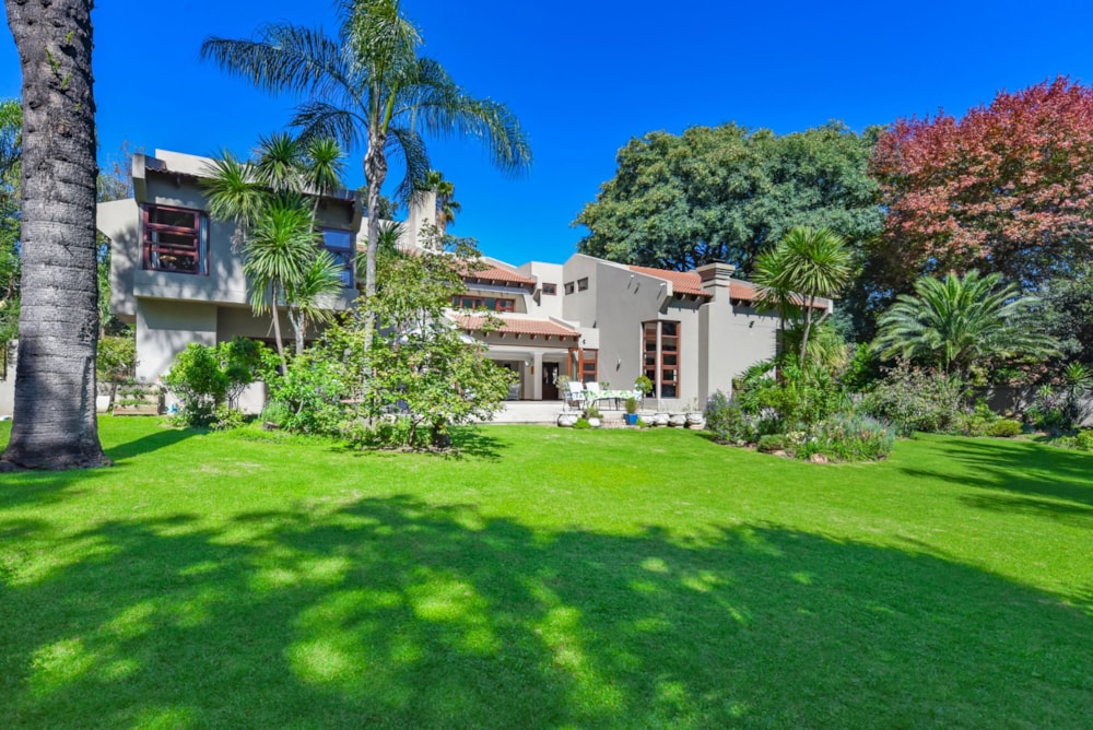 Double-storey house for sale in Bryanston - HP1721088