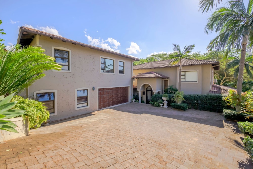Townhouse for sale in La Lucia - 1ND1740200