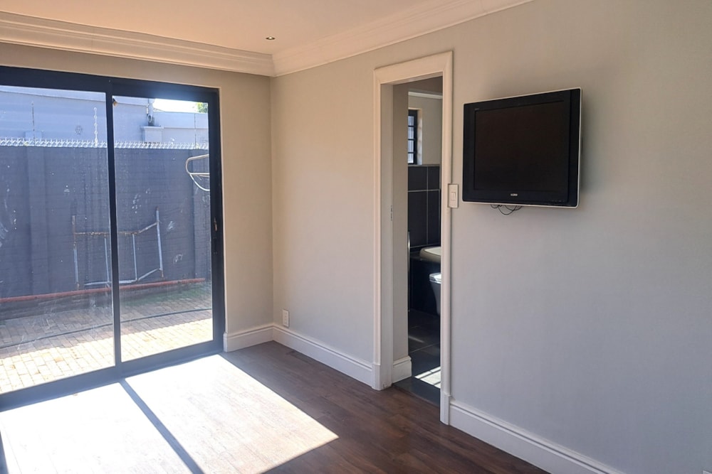 House to rent in Milnerton - 1TV1740724 House to rent in Milnerton - 1TV1740724