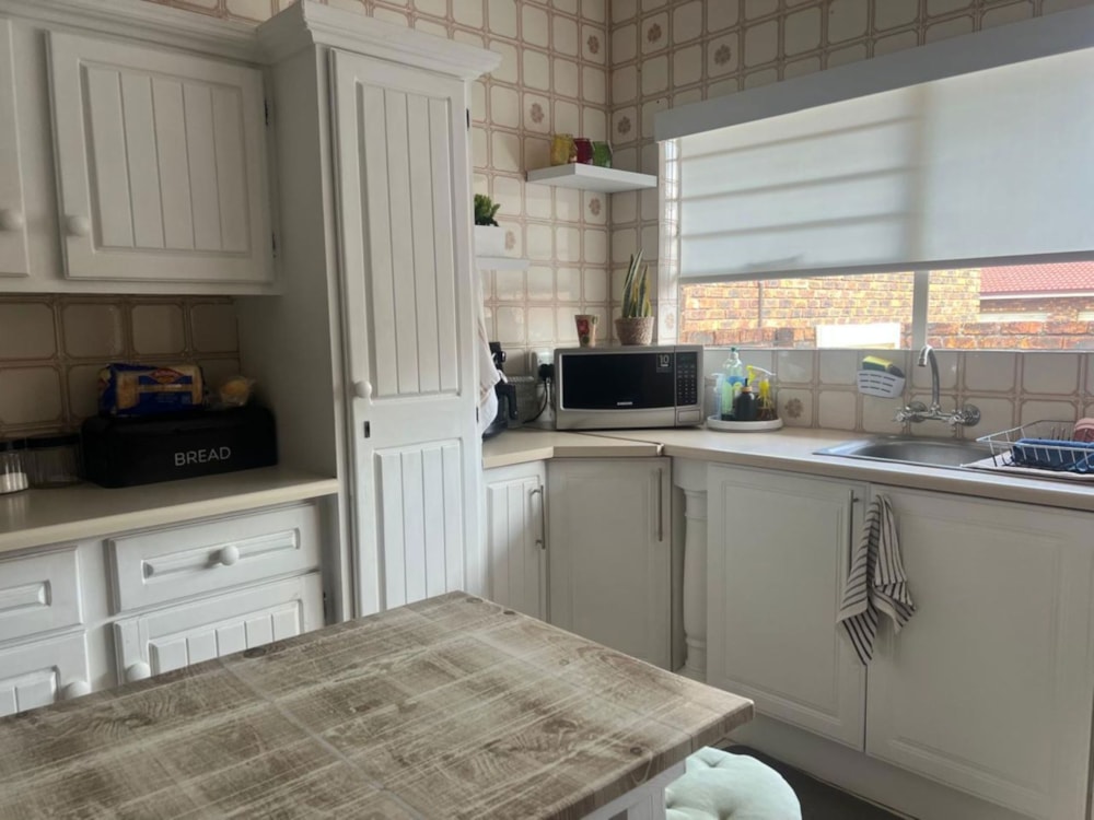 Single-storey cluster for sale in Brackenhurst - 1GV1740910