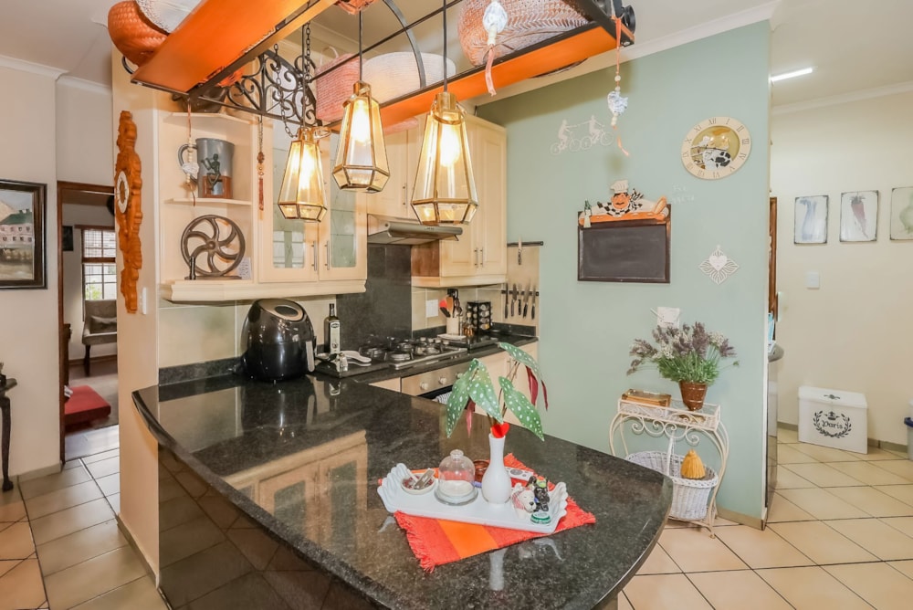 Security estate home for sale in Westlake, Hartbeespoort - 1HR1740912
