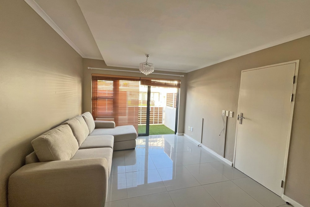 Apartment for sale in Big Bay - 1TV1738914