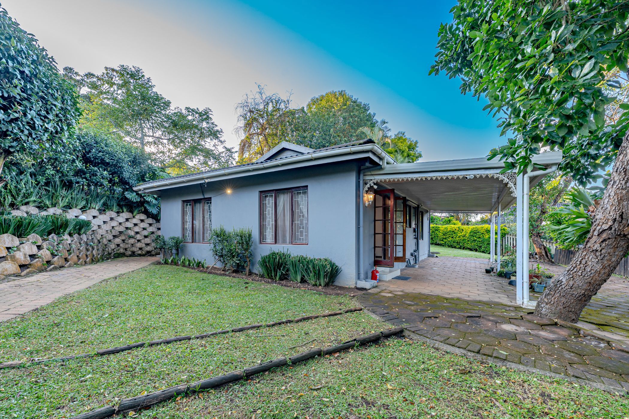 Townhouse for sale in Waterfall, Upper Highway - 1KF1739781
