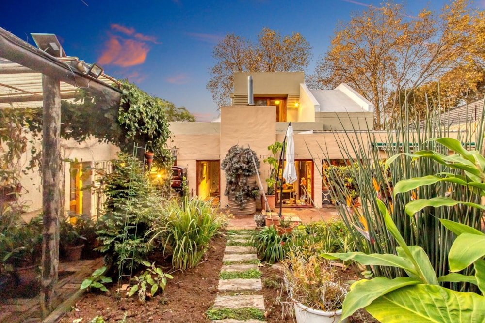 House for sale in Norwood, Johannesburg - HP1739695