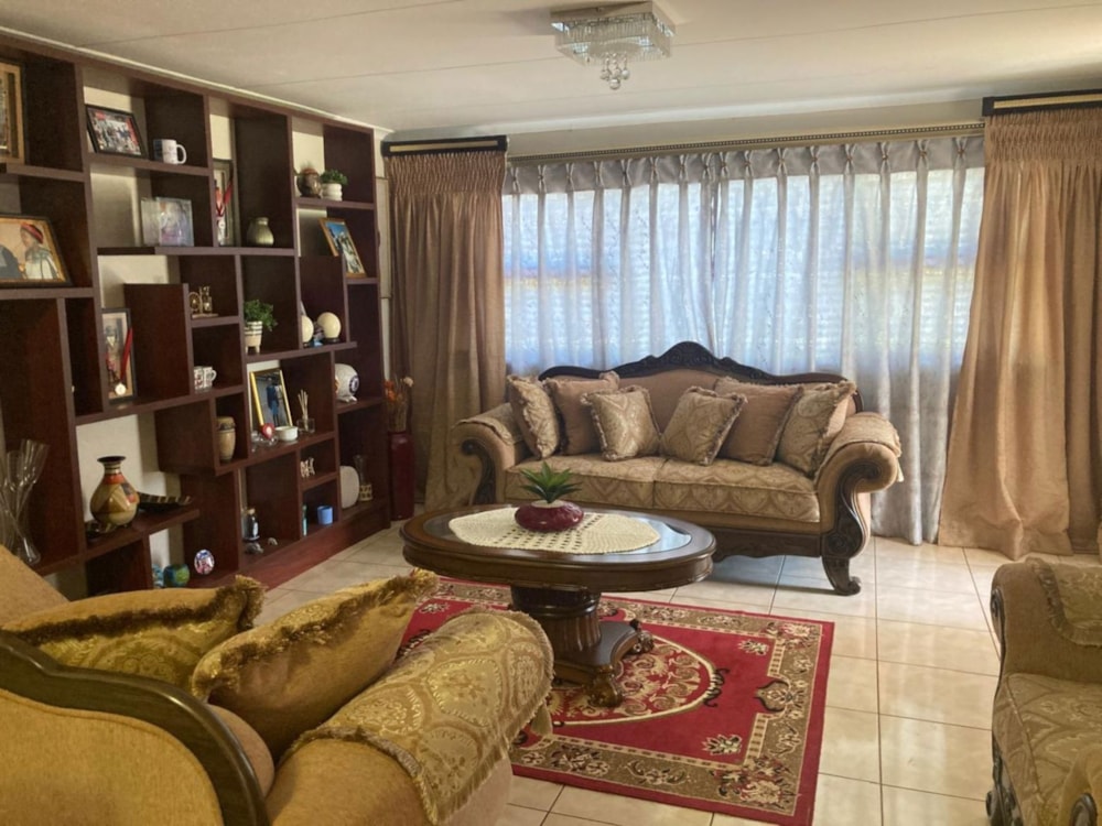 House for sale in Vanes Estate - 1UK1741048