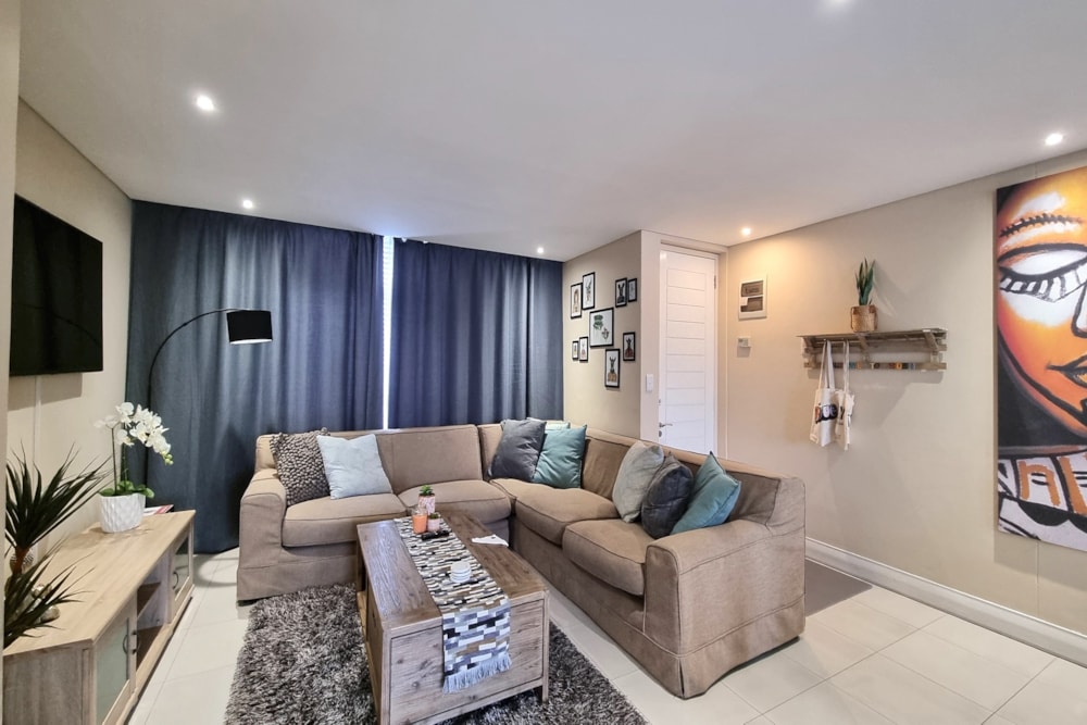 Apartment to rent in Big Bay - 1TV1739946