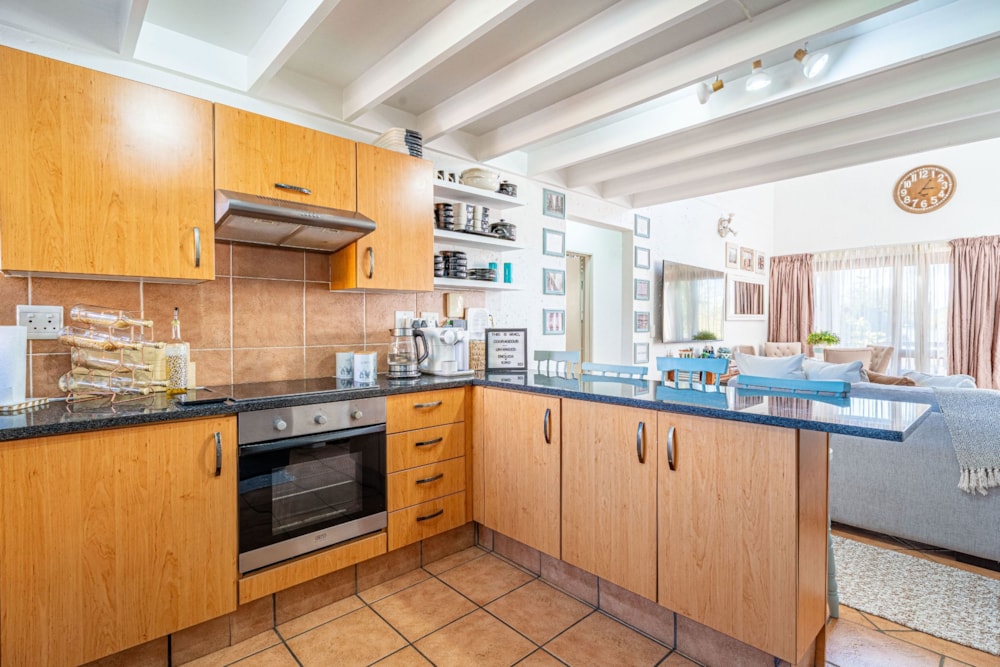 Apartment for sale in Sunninghill - FW1739630