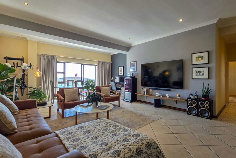 Apartment for sale in Big Bay - 1TV1739058