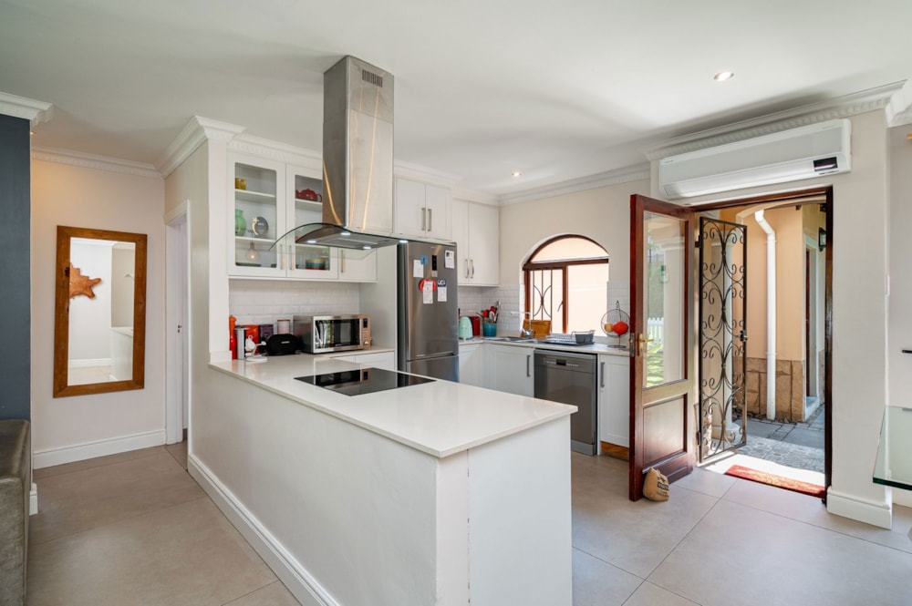 Townhouse for sale in Waterfall, Upper Highway - 1KF1740803