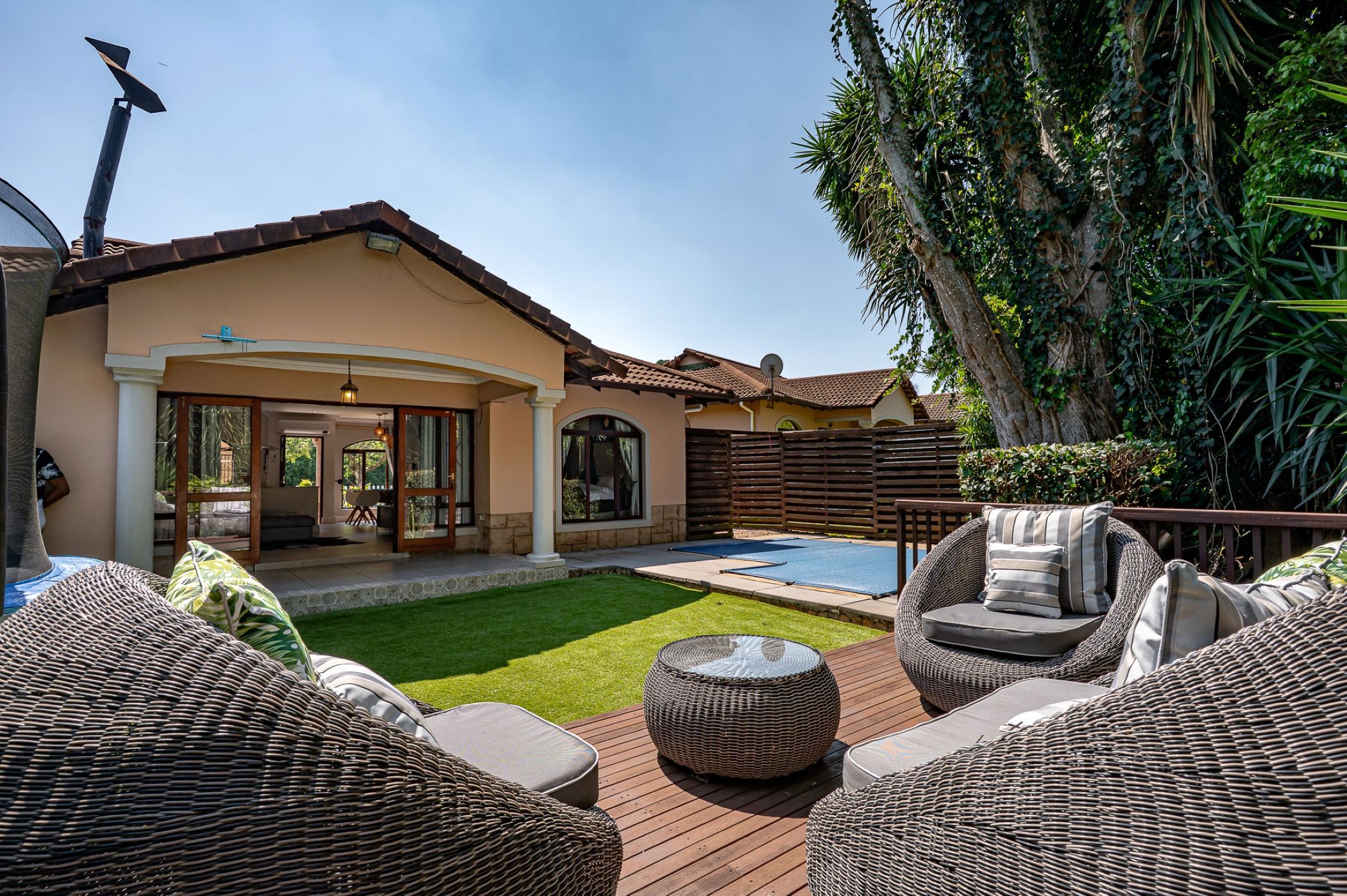 Townhouse for sale in Waterfall, Upper Highway - 1KF1740803
