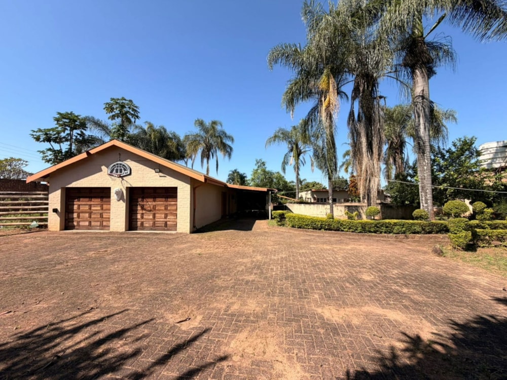 House for sale in Tzaneen, Limpopo Province - 1TA1738851