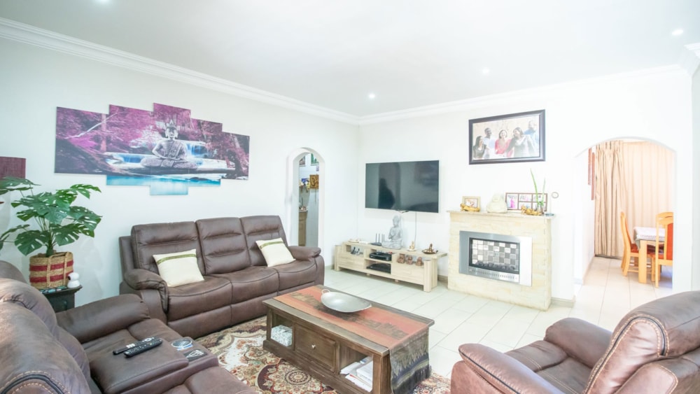 House for sale in Rietvlei Ridge Country Estate - CN1738314 House for sale in Rietvlei Ridge Country Estate - CN1738314
