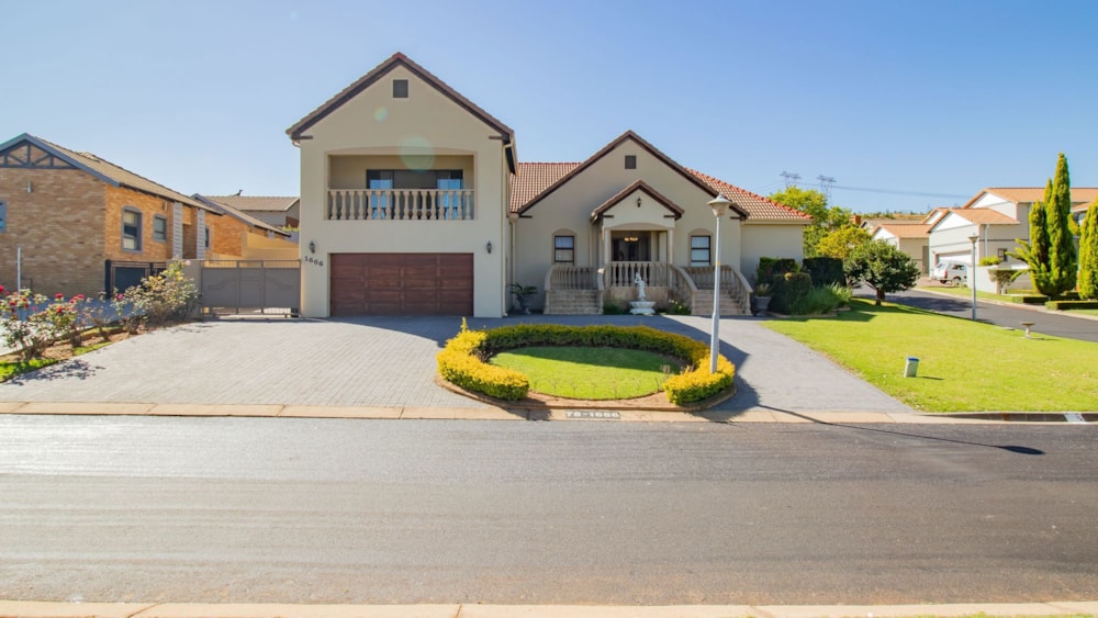 House for sale in Rietvlei Ridge Country Estate - CN1738314 House for sale in Rietvlei Ridge Country Estate - CN1738314
