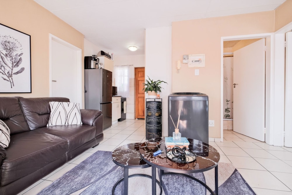 Apartment for sale in Braamfontein - HP1740947