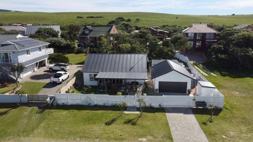 House for sale in Cannon Rocks - 1KO1738848