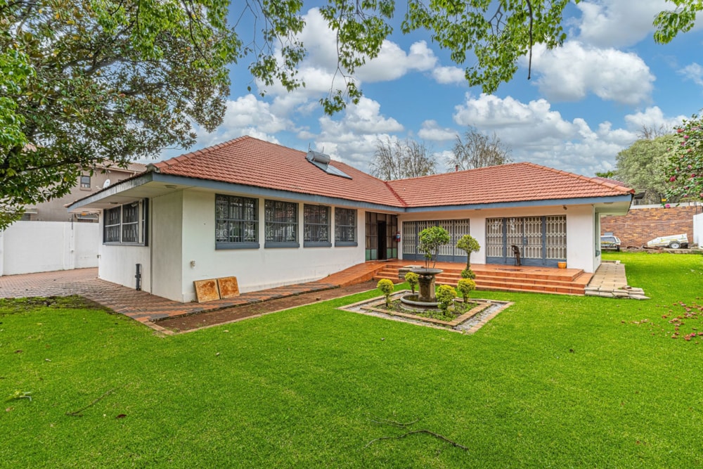 House for sale in Emmarentia - HP1738919 House for sale in Emmarentia - HP1738919